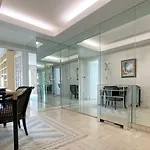 2 Bedroom Apartment With Parking 3 Mins From La Croisette Beach